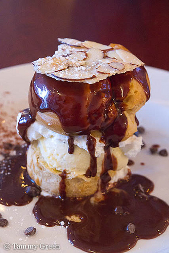 Profiterole