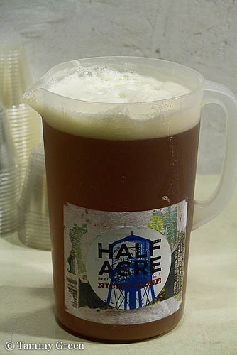 Pitcher of Daisy Cutter