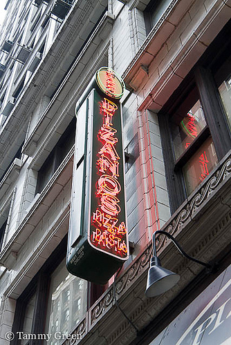 Pizano\'s