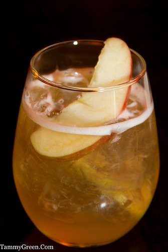 Basil Apple Bubbly Basil Apple Bubbly
